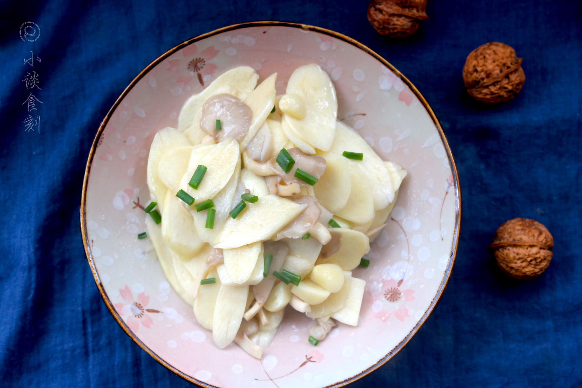 高笋与平菇能同吃吗,高笋平菇炒肉