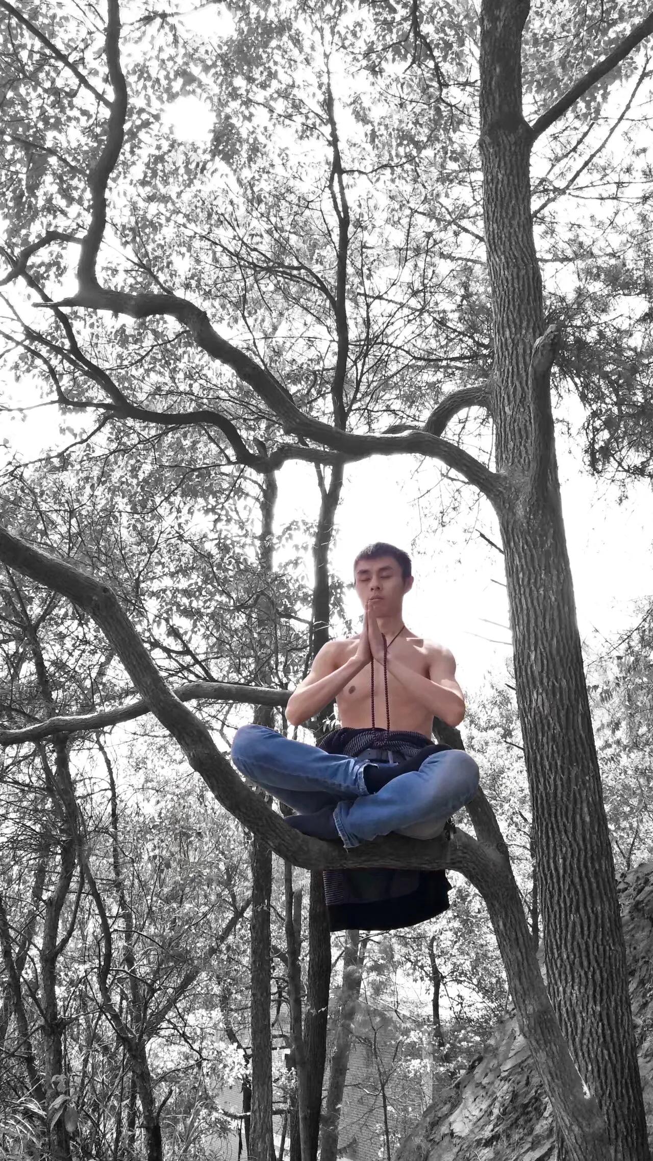 打坐静心的核心要领,怎样正确打坐修炼功法