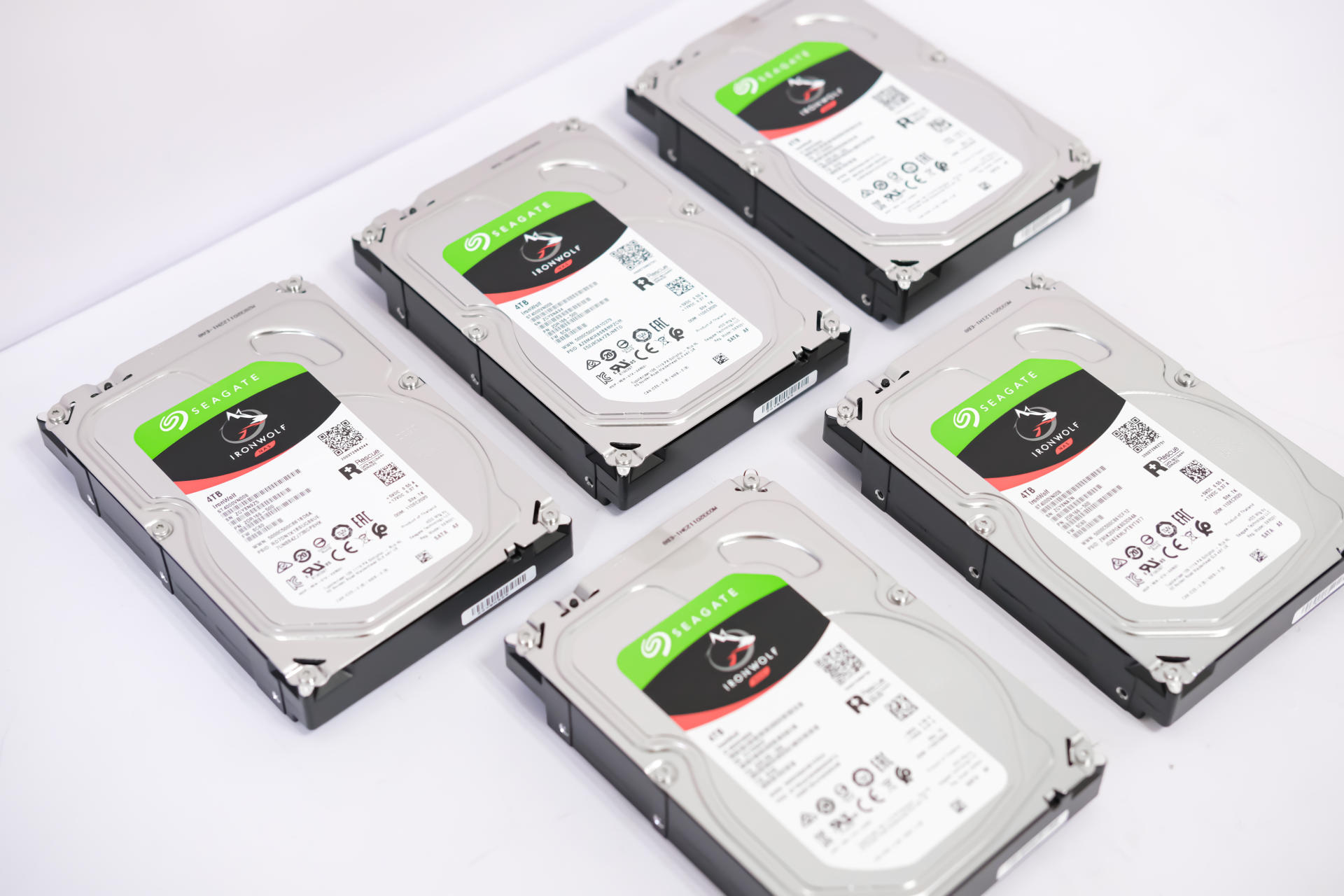 威联通qts系统使用教程,威联通qts初上手