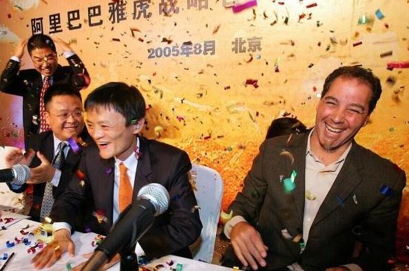 马云的“屌丝逆袭记”，和他跌落神坛背后的故事