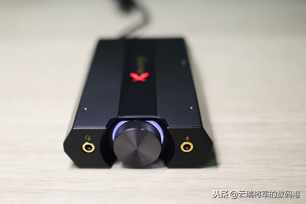 瞬间改变游戏音效——你不能错过的外置声卡创新G6