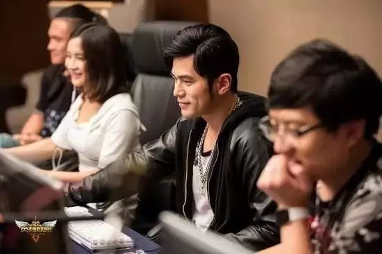 震惊标题党笑死人,震惊标题党必备的1000个标题