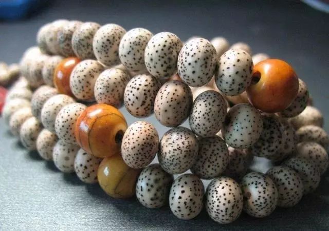 紫檀好种吗,小叶紫檀怎么盘玩才会更好看