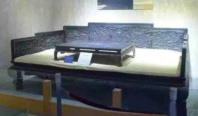 谭向东采访视频,宋式罗汉床讲解