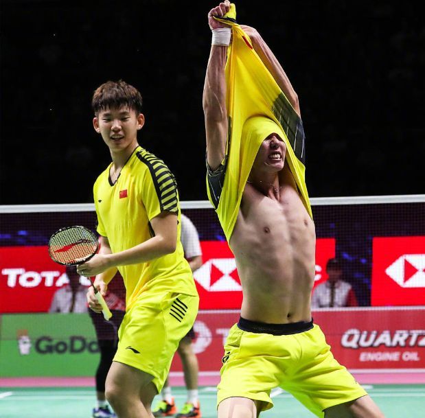 26岁国羽名将李俊慧退役,刘雨辰李俊慧退役仪式