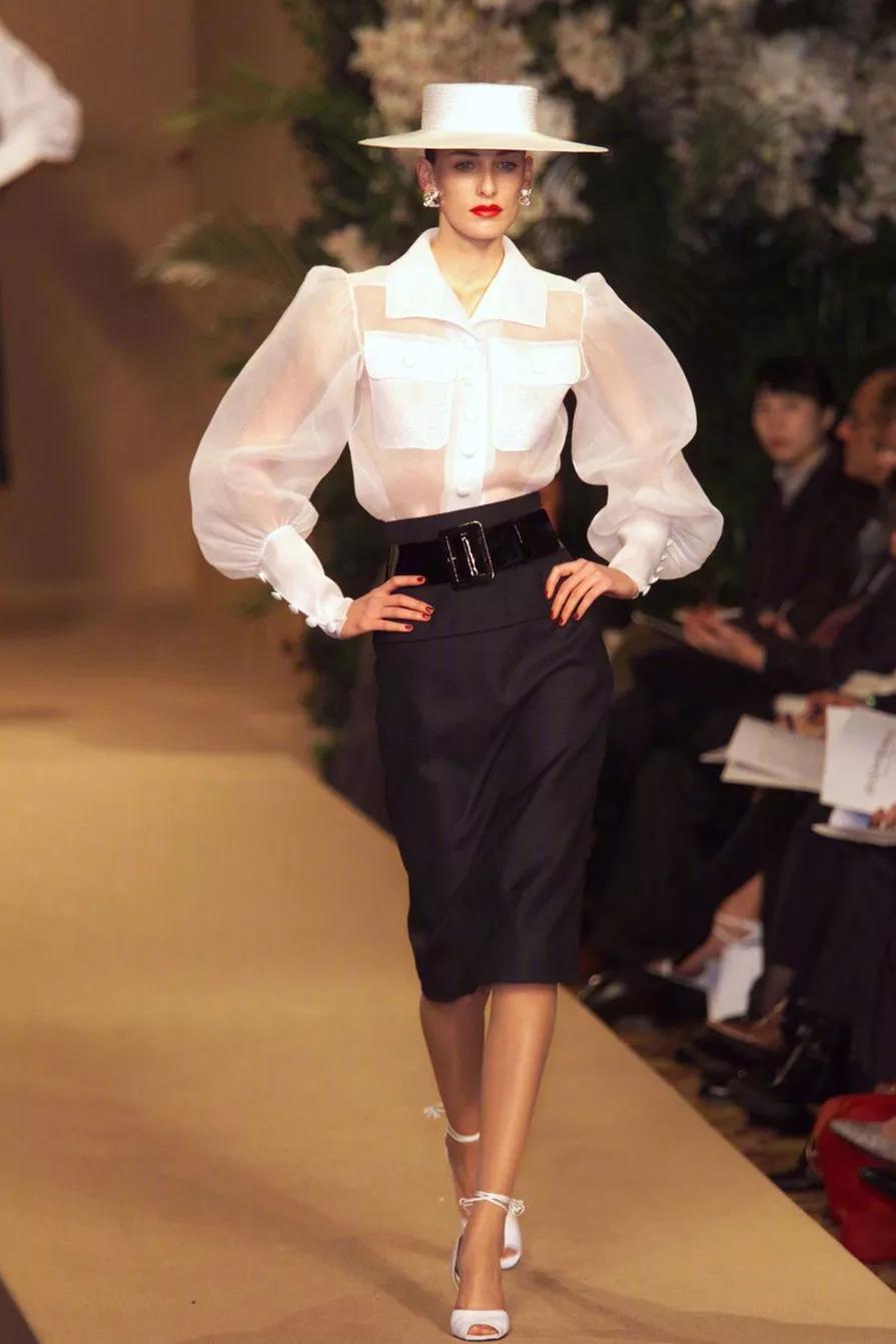 最火的泡泡袖上衣穿搭秋冬,夏天泡泡袖设计感小众上衣