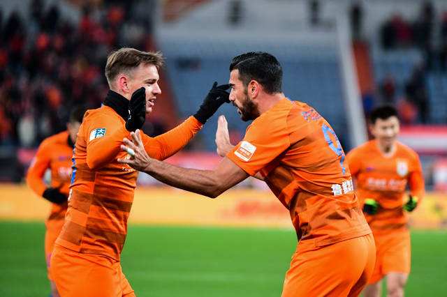 鲁能决战足协杯李霄鹏,塔利斯卡鲁能vs李霄鹏