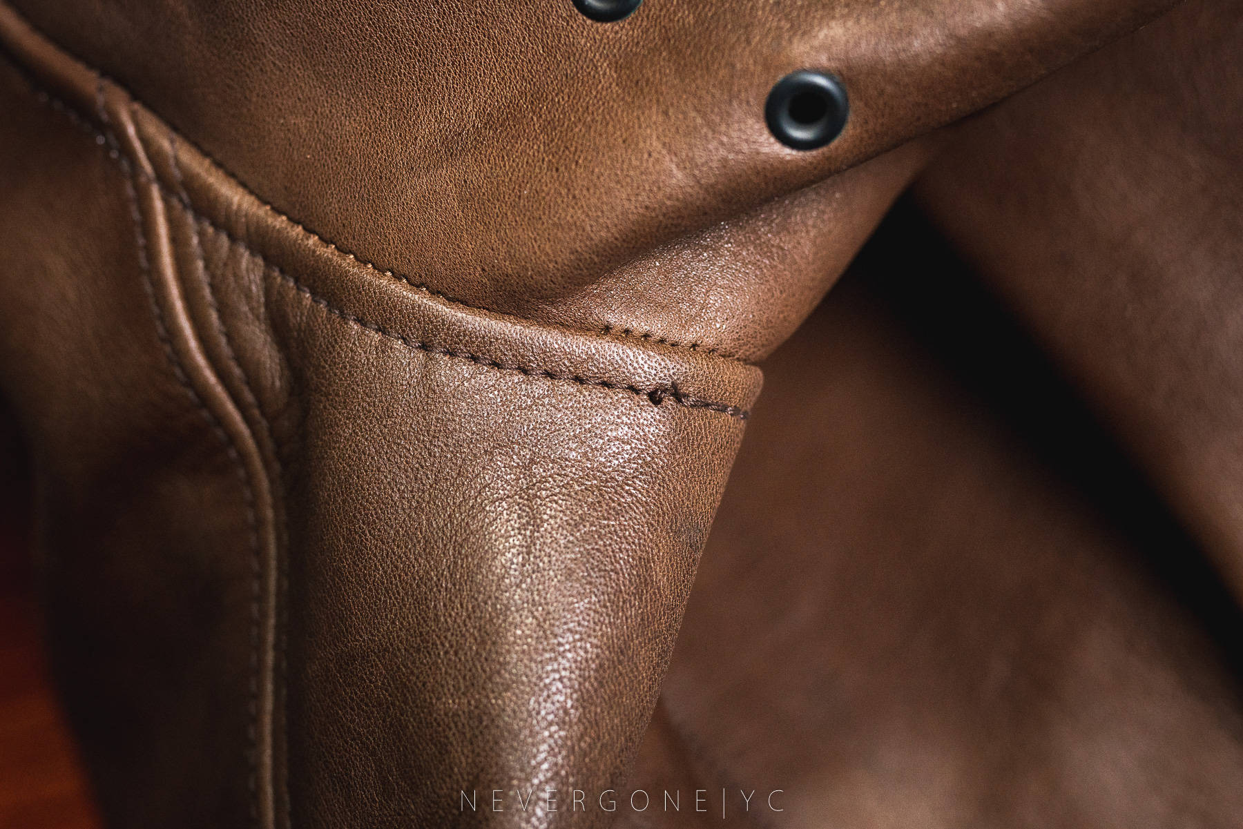 卖2万却不想让人买到的皮衣：AtLastCoLot.670马皮皮衣