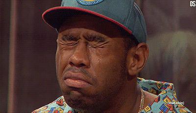 年轻人不愿生孩子，从来不是因为没钱，而是没希望