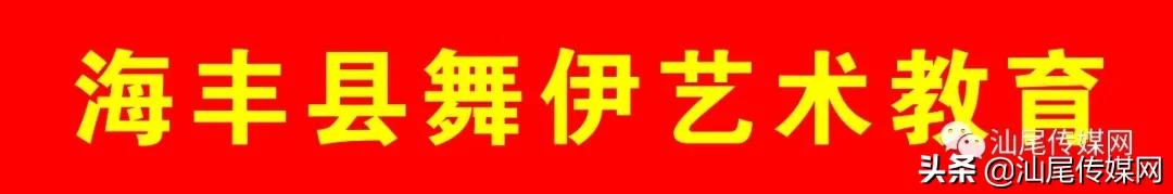 我们是冠军！宏扬.金维智能足球赛万业夺金杯
