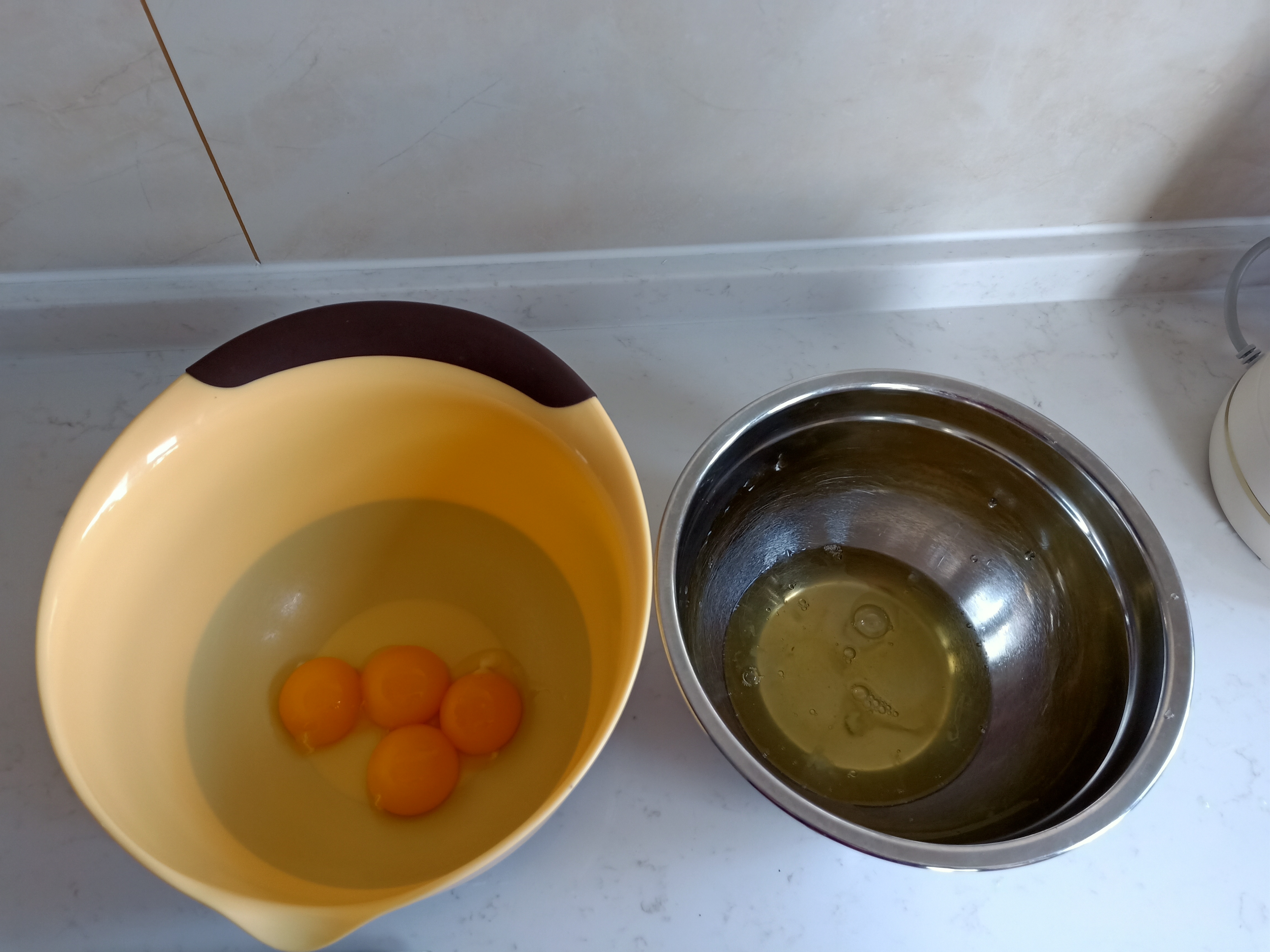 这才是手工电饭煲的正确做法,最简单的电饭锅蛋糕教程来啦