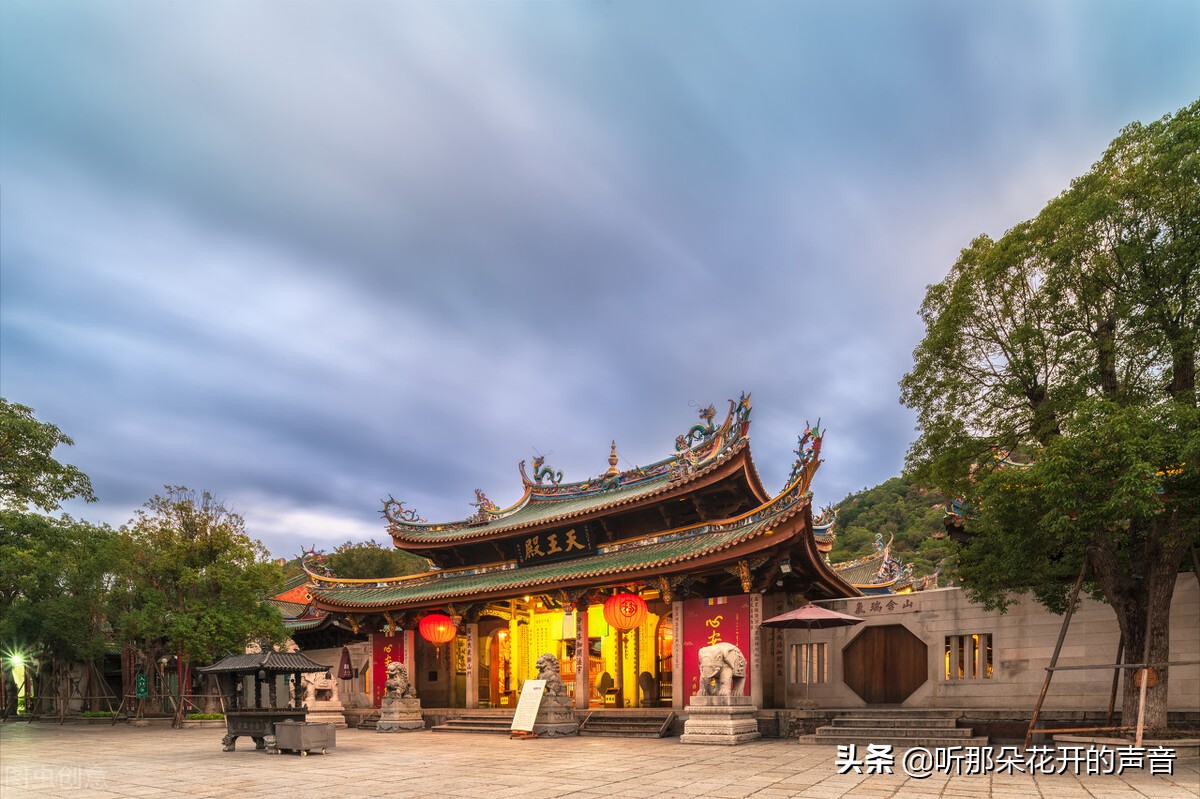 一念远方，一忆故土，两行泪