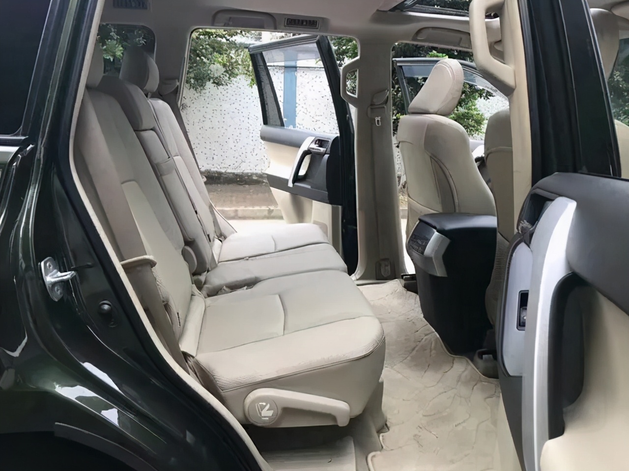 2005年丰田霸道4000vx越野,丰田霸道4000vx顶配越野视频