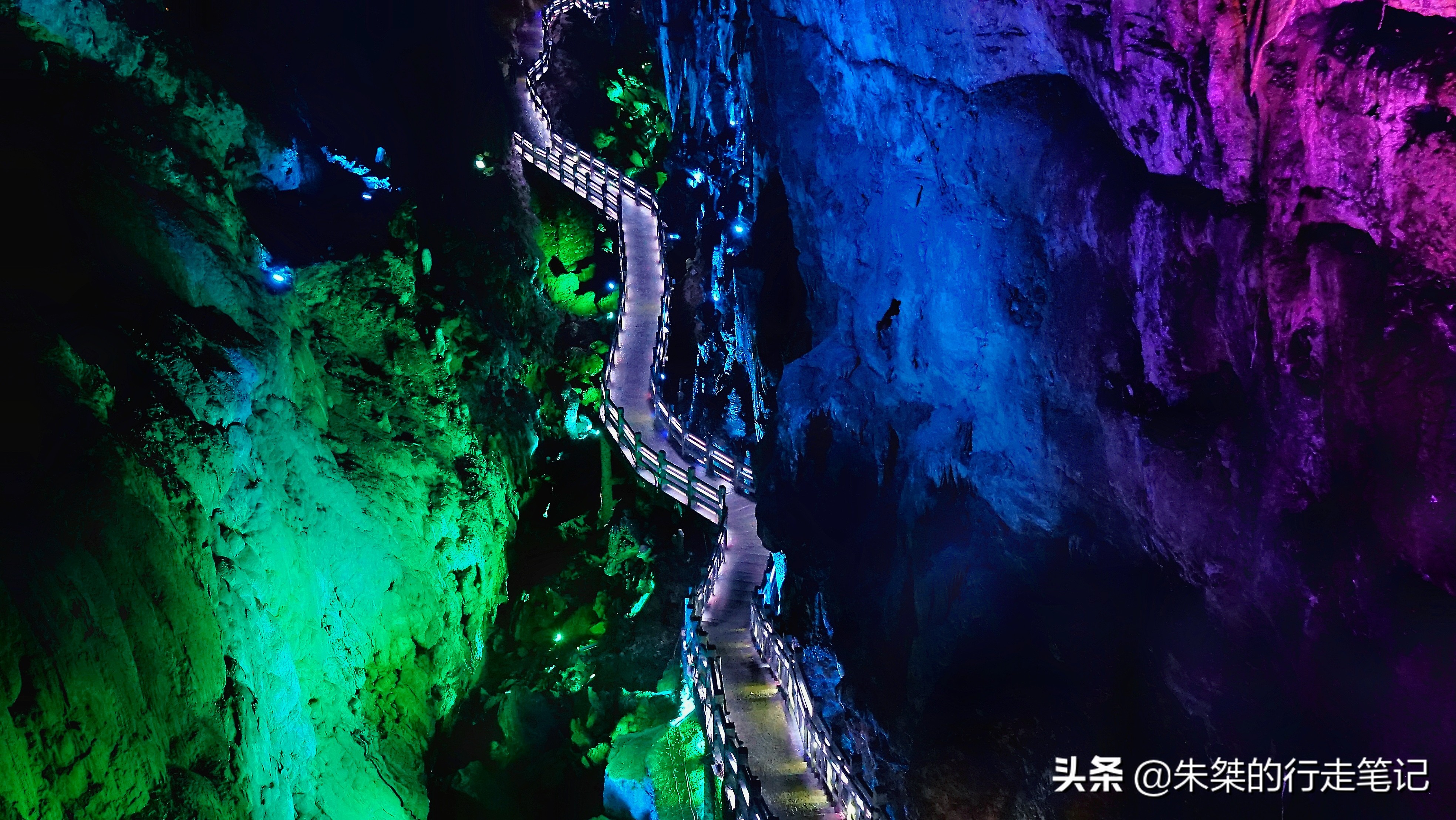 钟乳石洞景观,中国有名的钟乳石洞