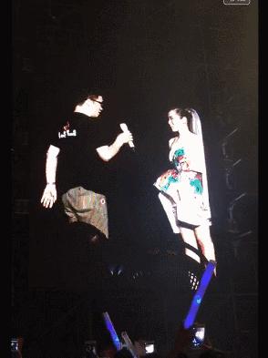 鑺掓灉鍙版崸绾㈠灏戜汉,鑺掓灉鍙版崸绾簡杩欎箞澶氫汉