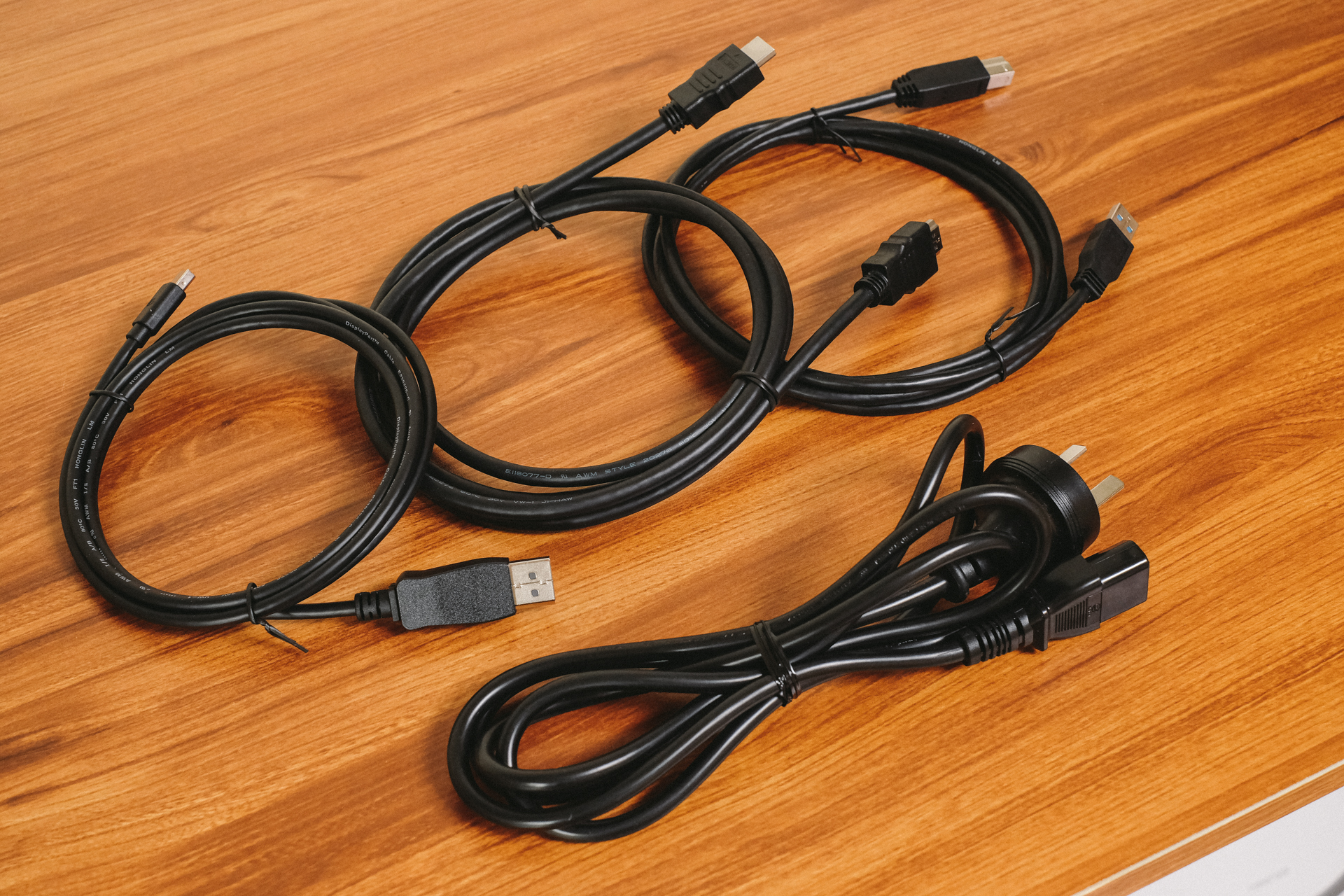 如何挑选hdr高清显示器,4KHDR显示器推荐