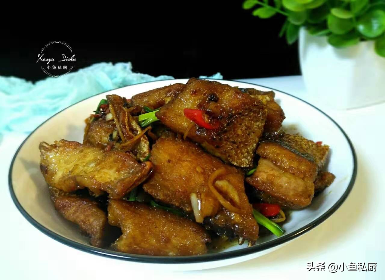 不管煎什么鱼不要直接下锅,无论煎啥鱼别直接下锅