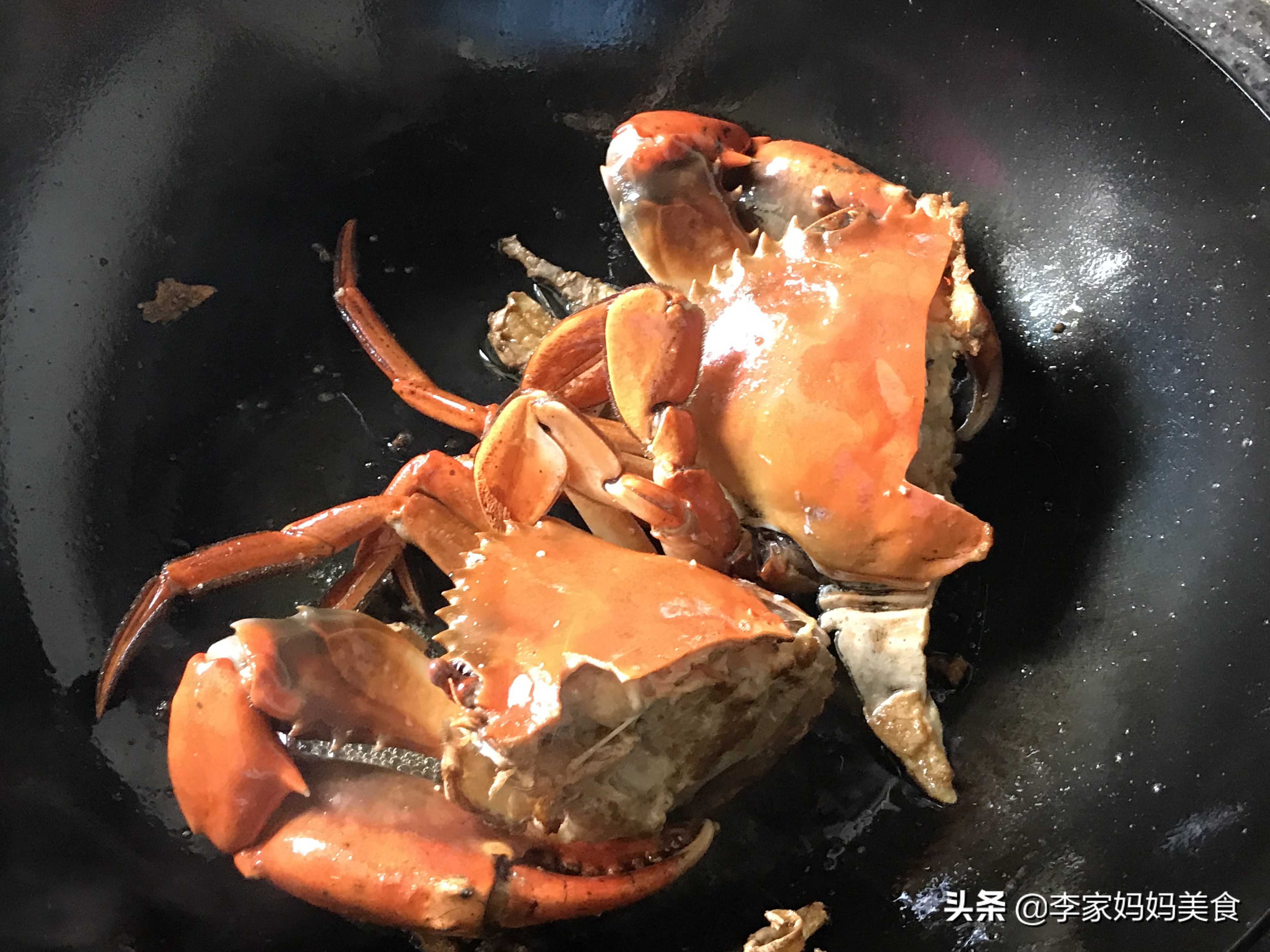 正宗舟山老渔民螃蟹做法,老蟹的做法大全视频