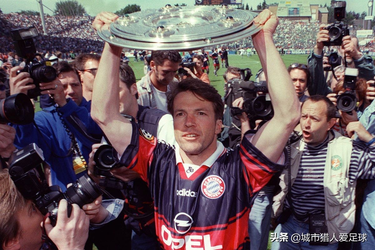 中国唯一一位提名过世界足球先生,第一位世界足球先生