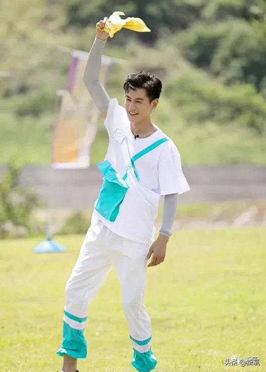 十世情商换一世容颜,是有多傻多美?