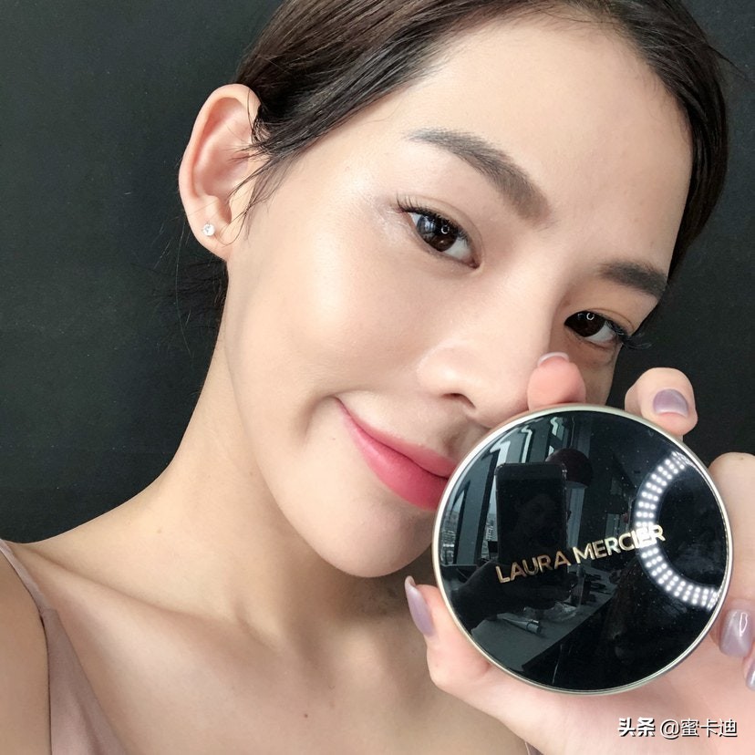 大牌遮瑕粉饼气垫二合一推荐,气垫粉饼遮瑕持久不脱妆第一名