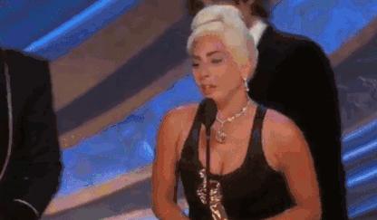 ladygaga奥斯卡佩戴大黄钻石,ladygaga黄宝石