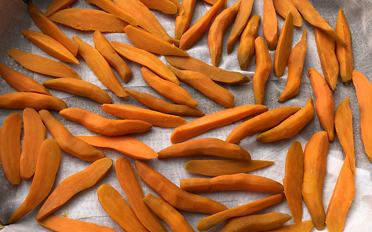 吃不完的红薯怎样保存,吃不完的红薯干怎么保存