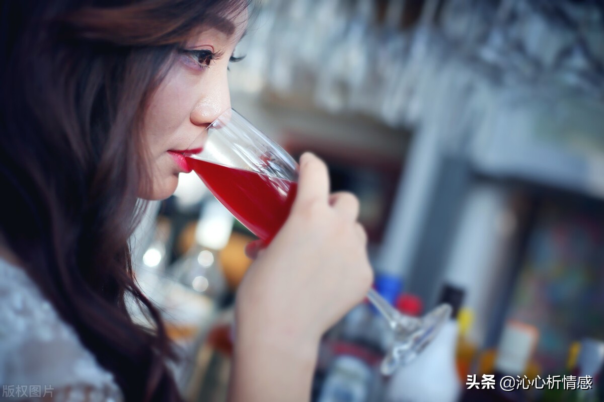 面对阅历丰富的女生,女朋友感情经历丰富自己如何调整