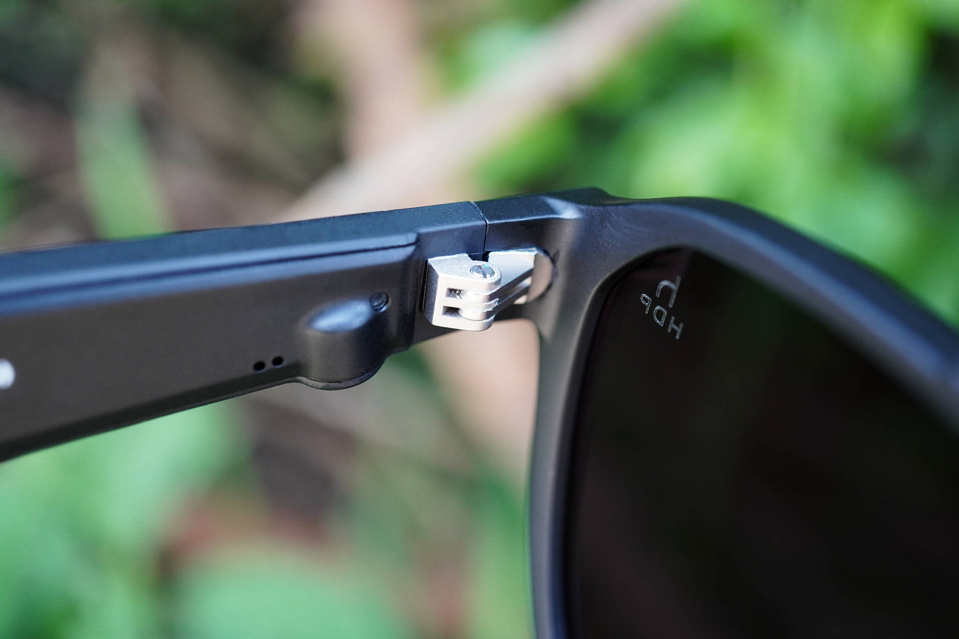 听歌打电话的眼镜,海伦凯勒眼镜偏光防紫外线墨镜