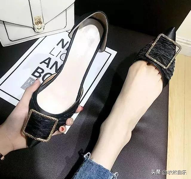 平跟软底瓢鞋时髦舒适直播,春夏款瓢鞋百搭