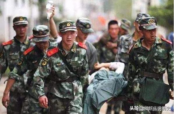 部队军长属于什么公务员级别,部队军长转业到地方是公务员吗