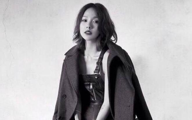 王俊凯卫生间唱歌视频,王俊凯被星探发现拍视频