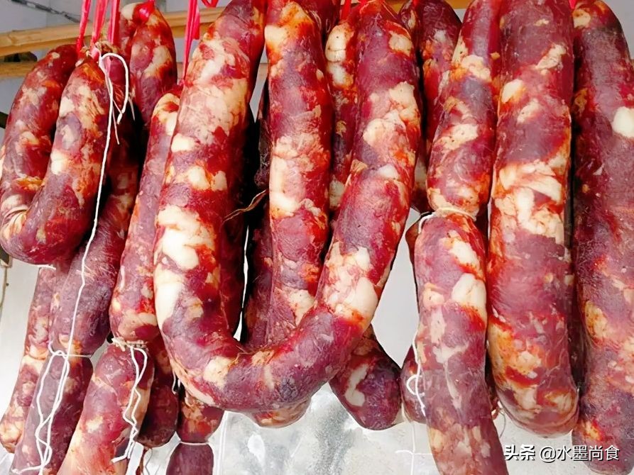 灌香肠注意事项,灌了香肠的正确晾晒方法
