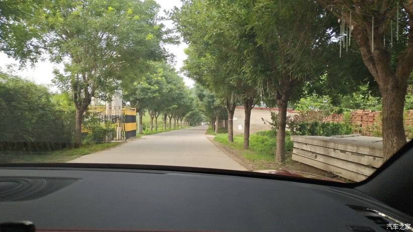 海淀区稻香湖景酒店,北京海淀稻香湖景酒店夜景