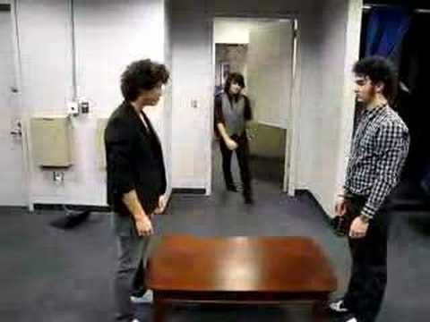 赛琳娜戈麦斯和麦莉赛勒斯,麦莉赛勒斯赛琳娜戈麦斯