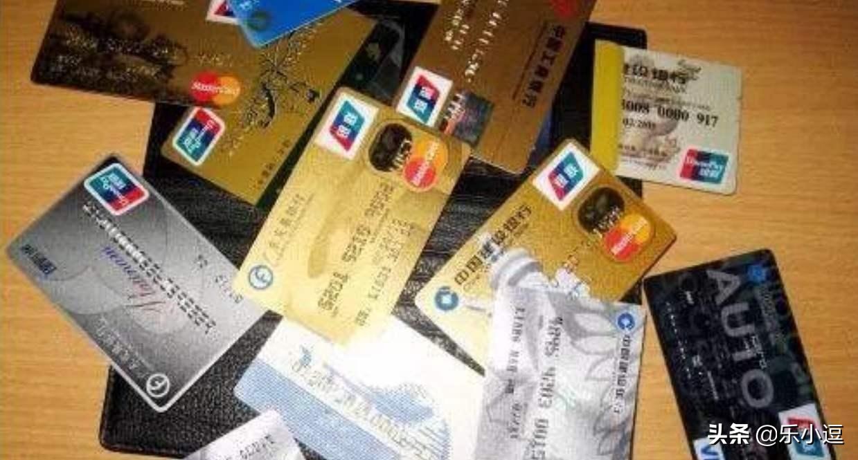 有全款车能办理成功信用卡吗,学生可以办理信用卡吗