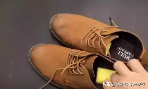 教你一招立马去除鞋子臭味,鞋子有臭味如何洗掉
