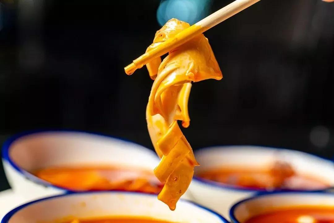 成都网红小酒馆凭什么火爆出圈,成都最火小酒馆