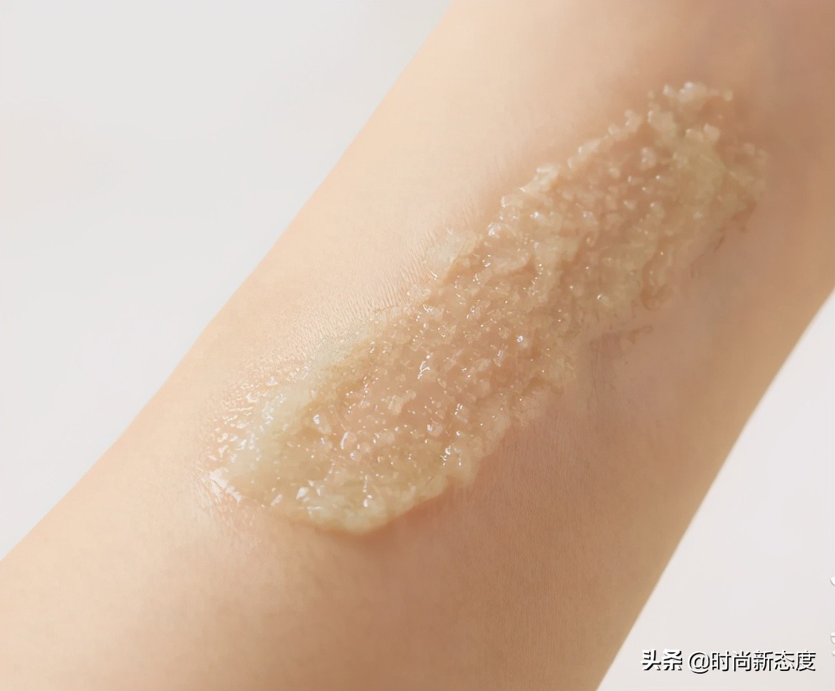 让身体越来越滑的磨砂膏,牛奶去角质磨砂膏