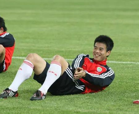 足球记忆长存心间,中国足球的超白金一代