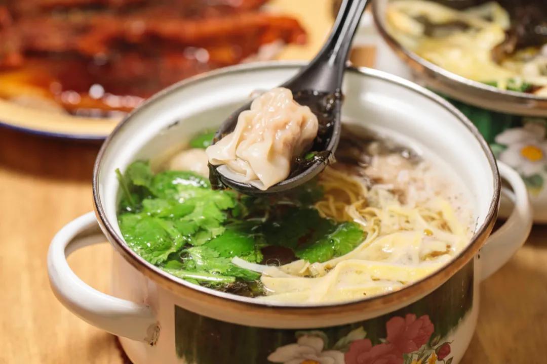 天冷了来份砂锅暖胃又暖心,暖心金华砂锅