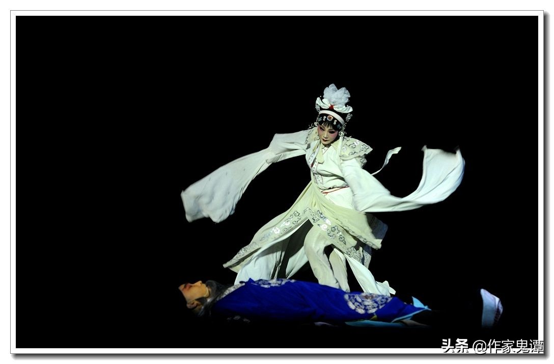 窦娥冤四个典故都实现了吗,窦娥冤其中的三桩誓愿都实现了吗