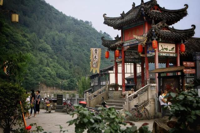 西安附近好玩放松的地方,五一放假西安周边好玩地方是哪里