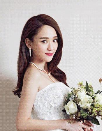 老虎：这是我准备养大吃的，你来凑什么热闹