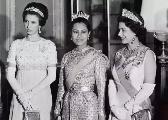 卡地亚的珠宝有什么魅力,让女人疯狂的世界十大珠宝品牌