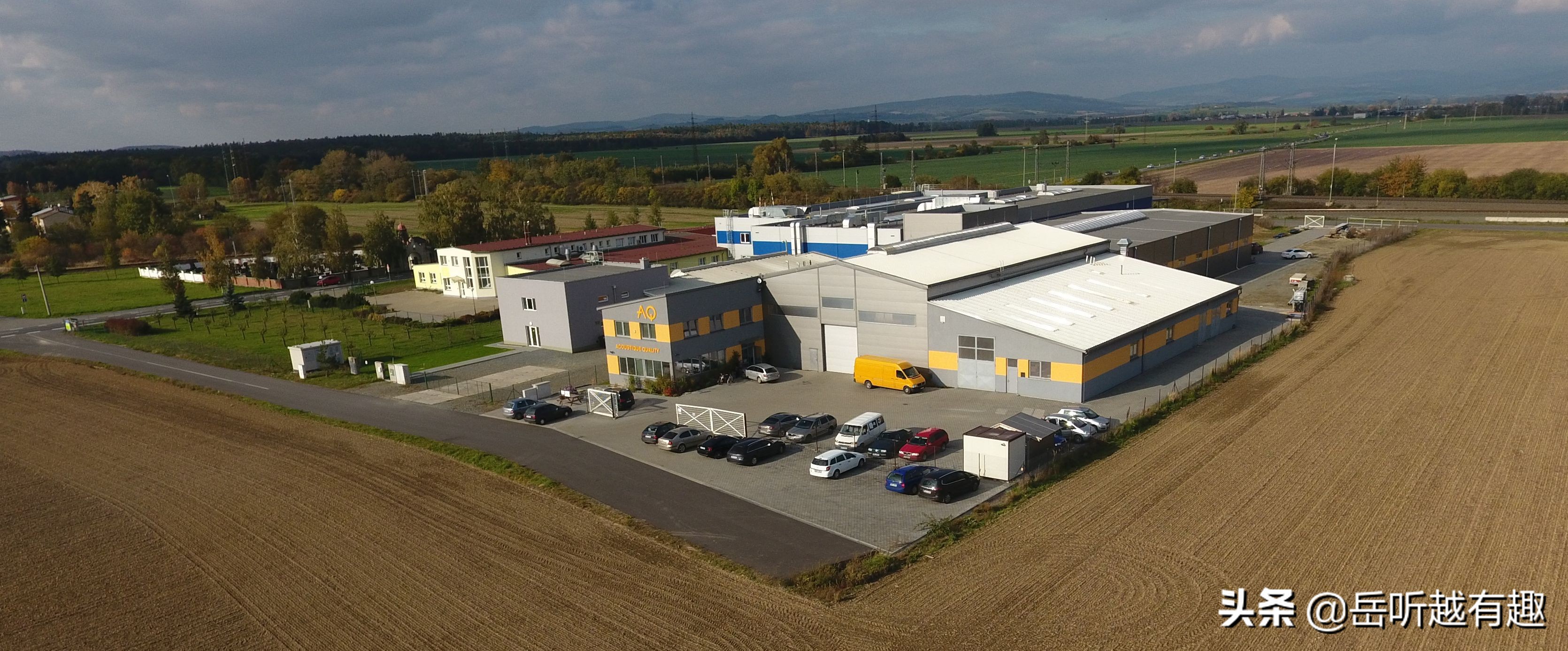 鎵嬪伐涔嬬編瑙嗛,鎹峰厠acoustique闊崇