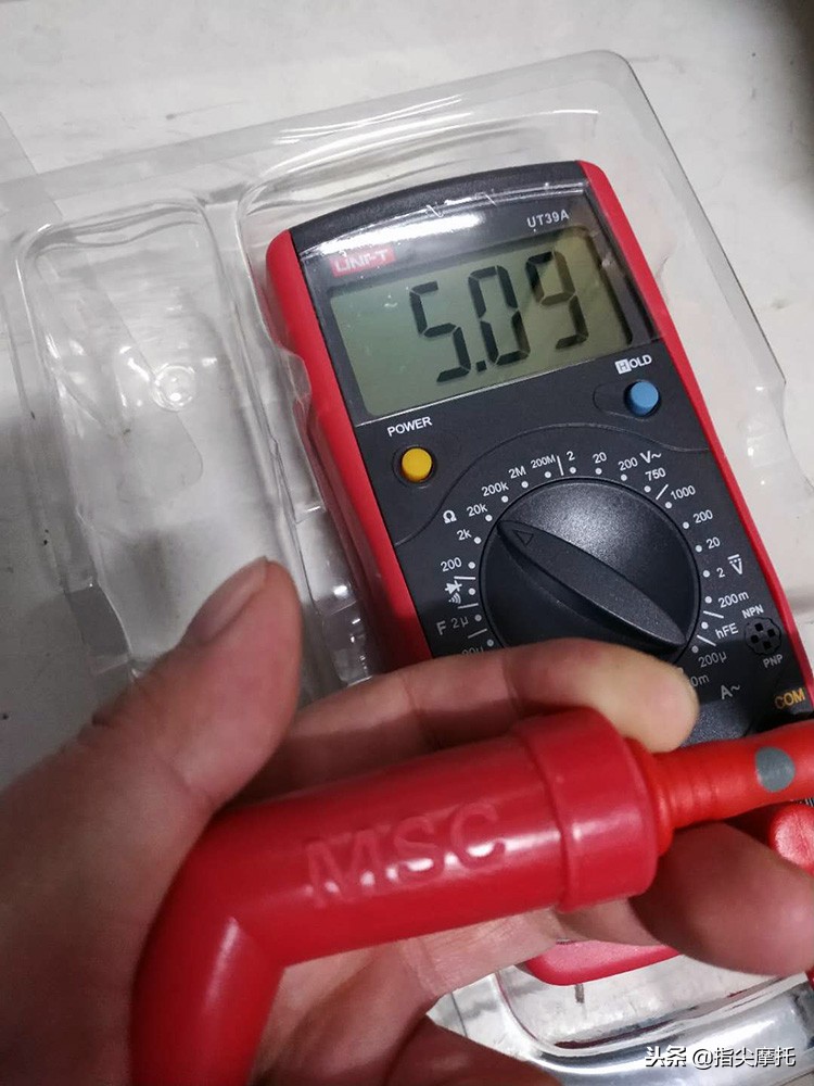 高压帽工作原理,摩托车高压帽接触不良的后果