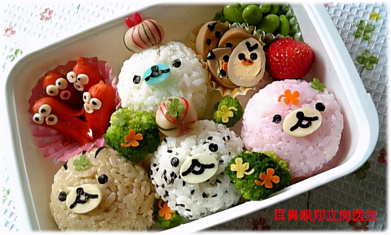 不小心鱼骨卡到喉咙里怎么办,鱼骨卡喉咙久了会化掉吗