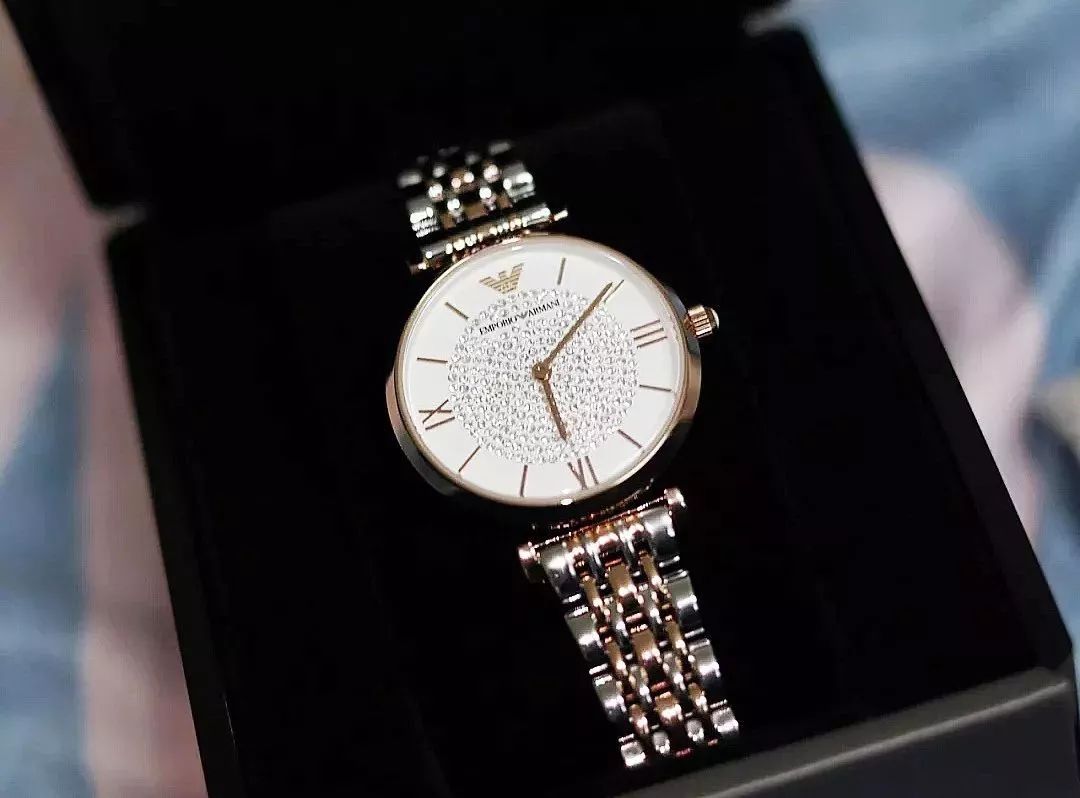 三八女神节愿天下女人芳华自在,三八妇女节愿你芳华常在笑靥如花