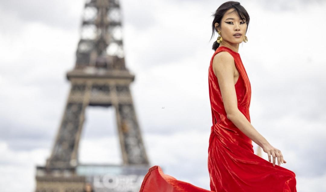 巴黎时装秀ladygaga,ladygaga巴黎时装秀